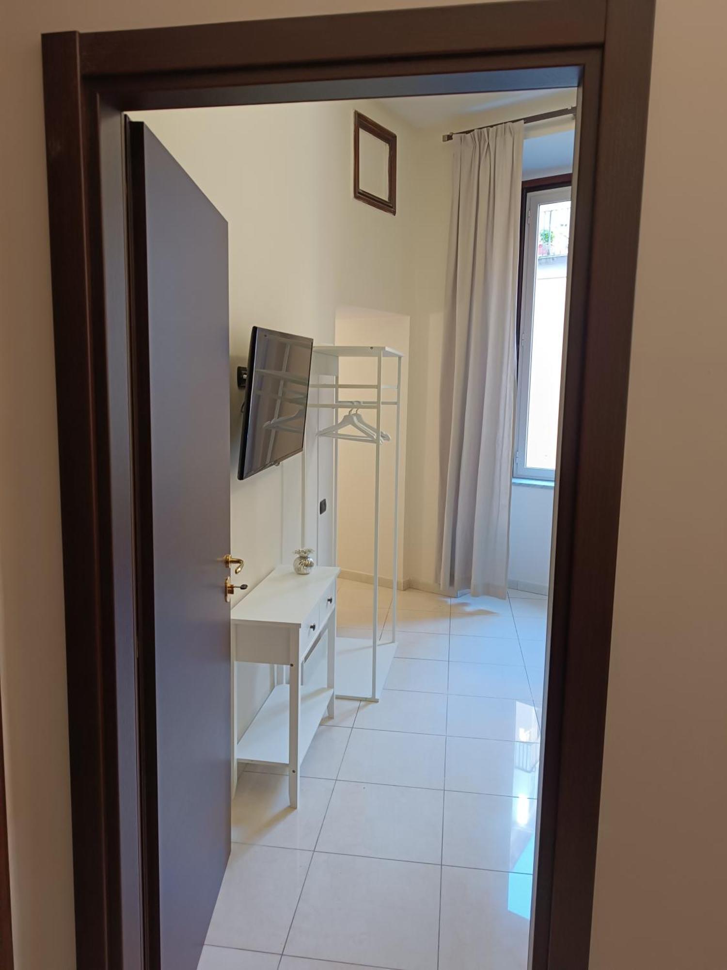 Residenza Geri - Suite And Home Napoli Centro Exterior foto