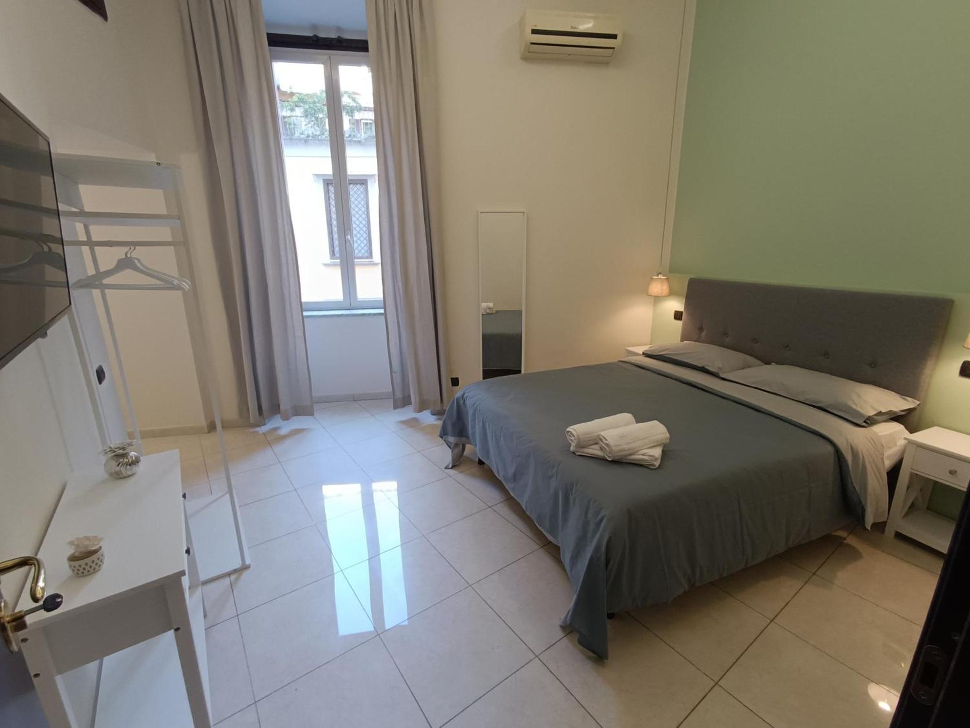 Residenza Geri - Suite And Home Napoli Centro Exterior foto